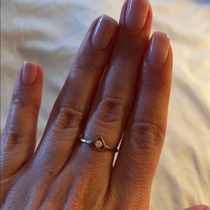 14k gold diamond heart ring